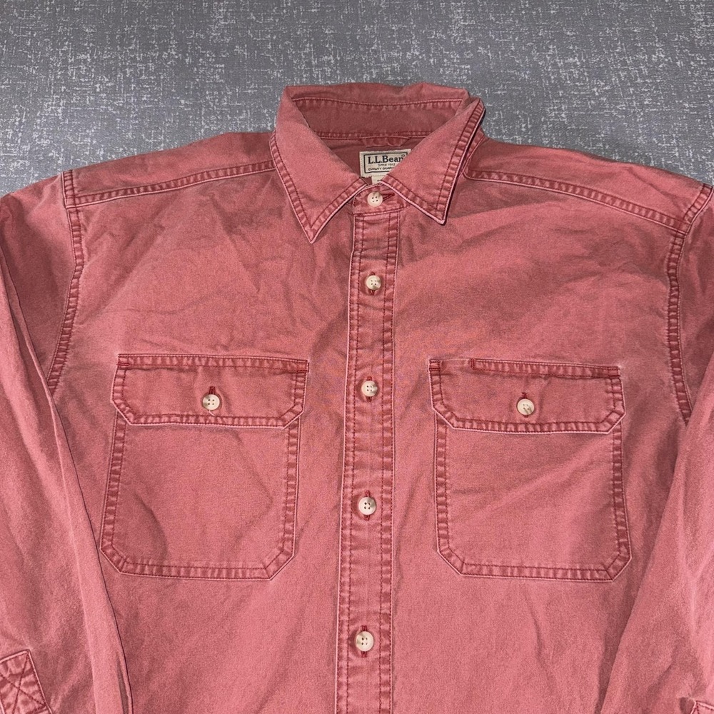 L.L. Bean Shirt Mens Medium Red Canvas Long Sleeve Button Up Casual Workwear - Picture 3 of 8